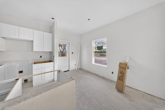 525 Dakota, San Antonio, TX 78203