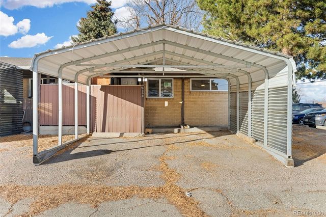 6504 W 14th Avenue, Lakewood, CO 80214