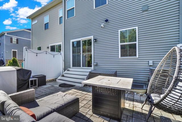 1135 ROSECROFT LN #64, York, PA 17403