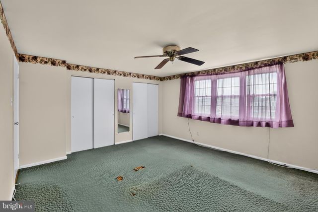 10942 MODENA PL, Philadelphia, PA 19154