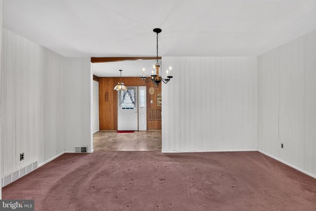 10942 MODENA PL, Philadelphia, PA 19154