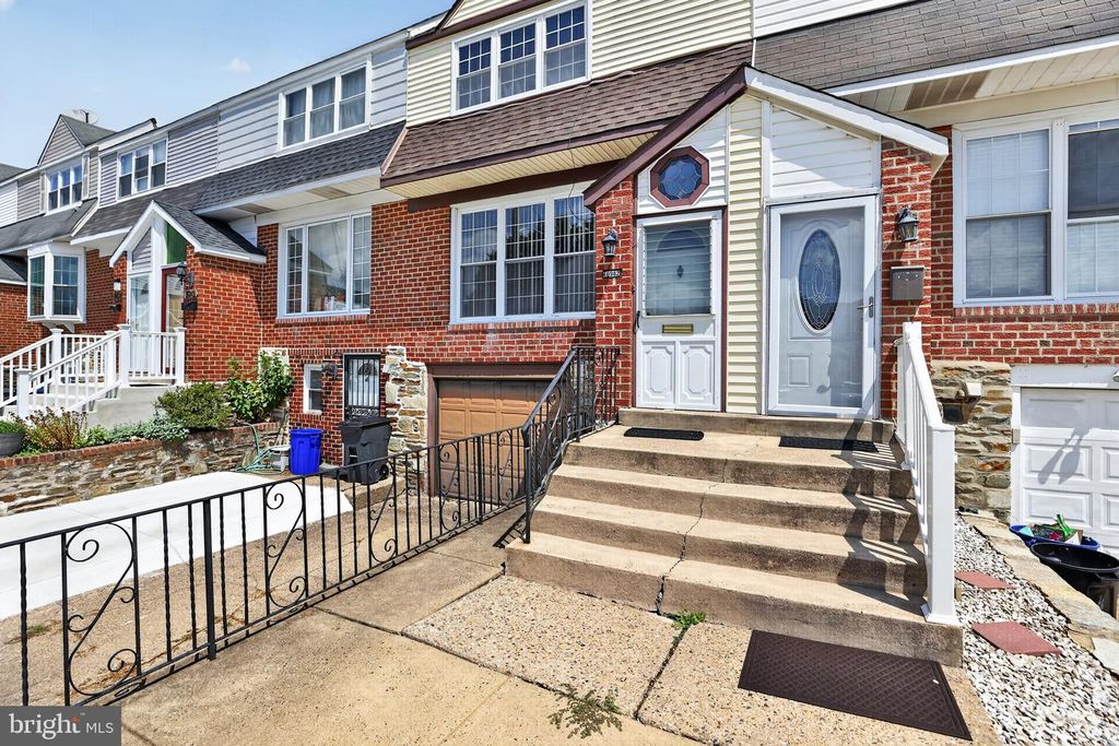 10942 MODENA PL, Philadelphia, PA 19154