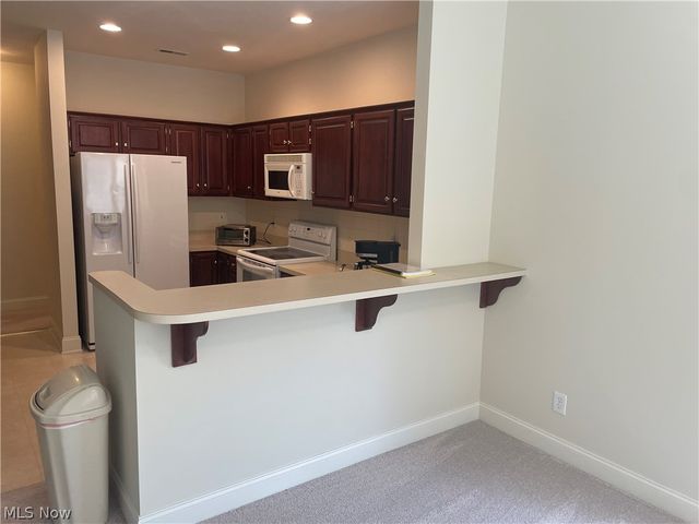 3125 Whitewood Street NW 5, North Canton, OH 44720