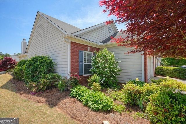 1411 Raven Rock Trail NW, Kennesaw, GA 30152