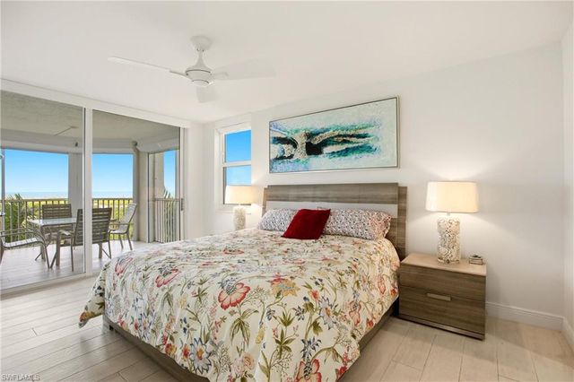 5550 Heron Point DR 503, Naples, FL 34108