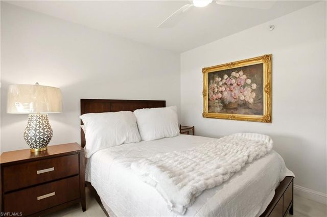 5550 Heron Point DR 503, Naples, FL 34108