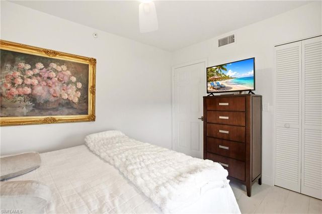 5550 Heron Point DR 503, Naples, FL 34108