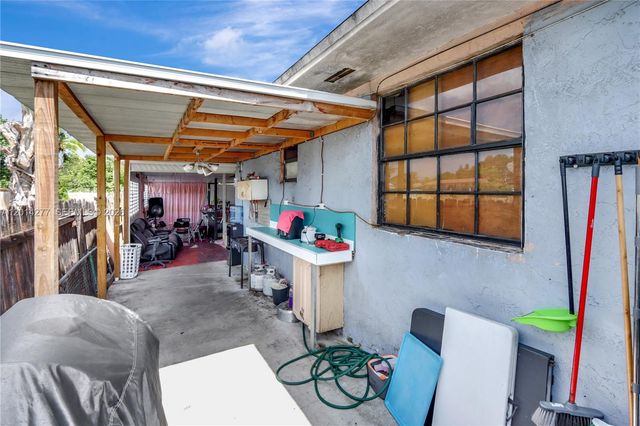 15803 NW 47th Avenue, Miami Gardens, FL 33054