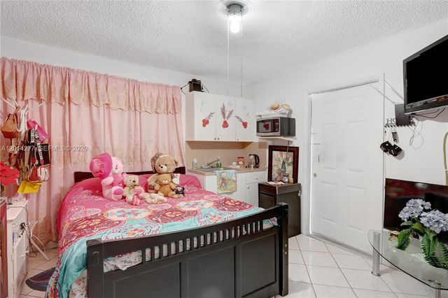 15803 NW 47th Avenue, Miami Gardens, FL 33054