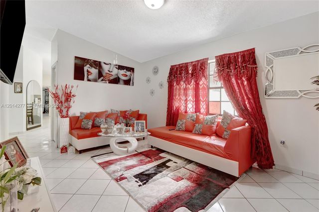 15803 NW 47th Avenue, Miami Gardens, FL 33054