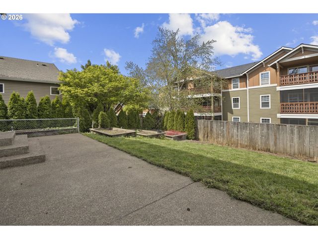 7009 Se TUSCANY Way, Milwaukie, OR 97267