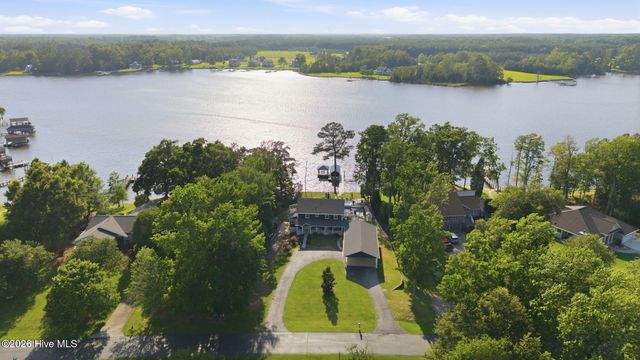 164 Catnip Point Road, Bath, NC 27808