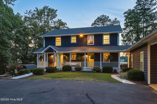 164 Catnip Point Road, Bath, NC 27808