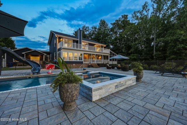 164 Catnip Point Road, Bath, NC 27808