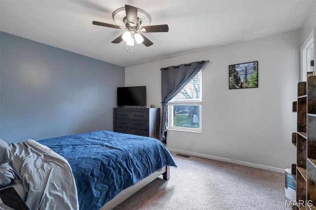 5832 Blackberry Drive, Imperial, MO 63052