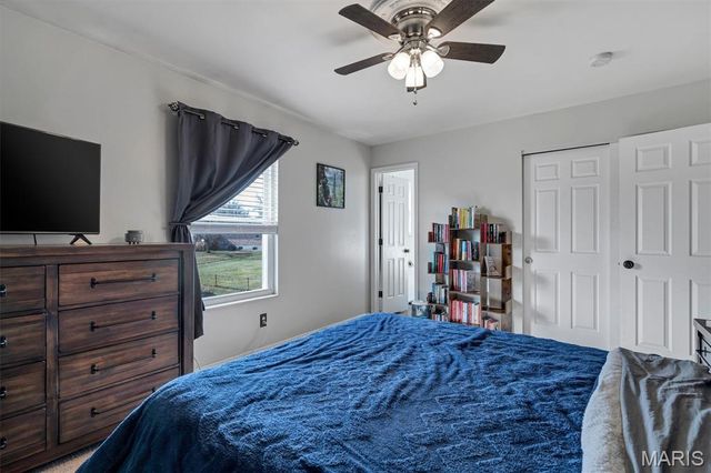 5832 Blackberry Drive, Imperial, MO 63052