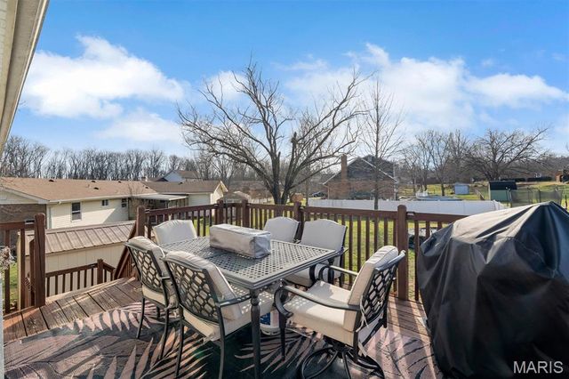 5832 Blackberry Drive, Imperial, MO 63052