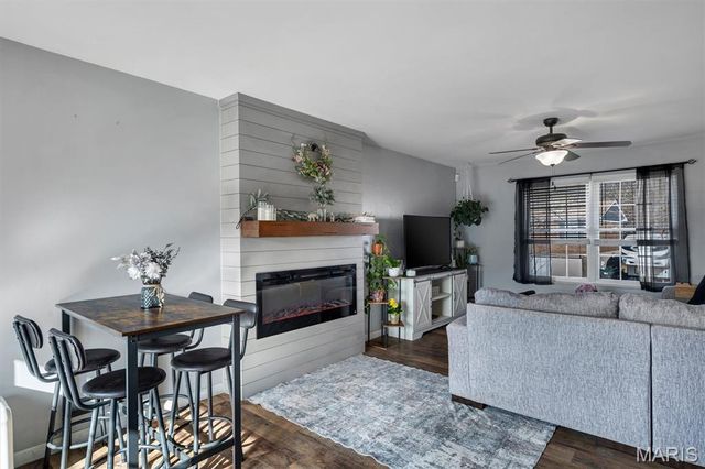 5832 Blackberry Drive, Imperial, MO 63052