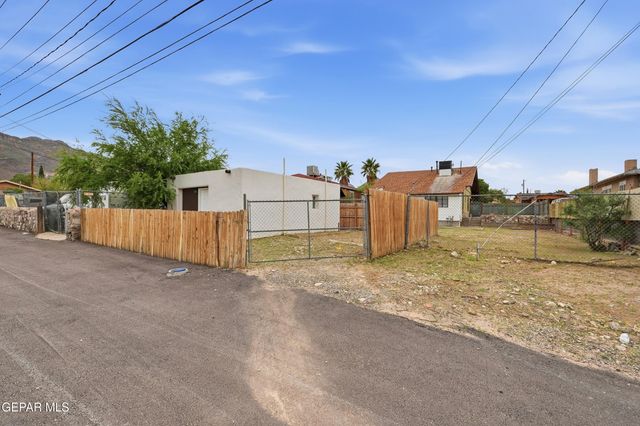 3110 FORT Boulevard, El Paso, TX 79936