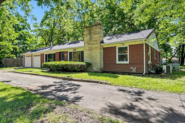 2716 Gull Road, Kalamazoo, MI 49048