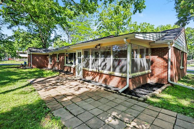 2716 Gull Road, Kalamazoo, MI 49048