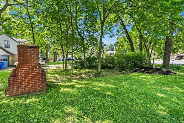 2716 Gull Road, Kalamazoo, MI 49048