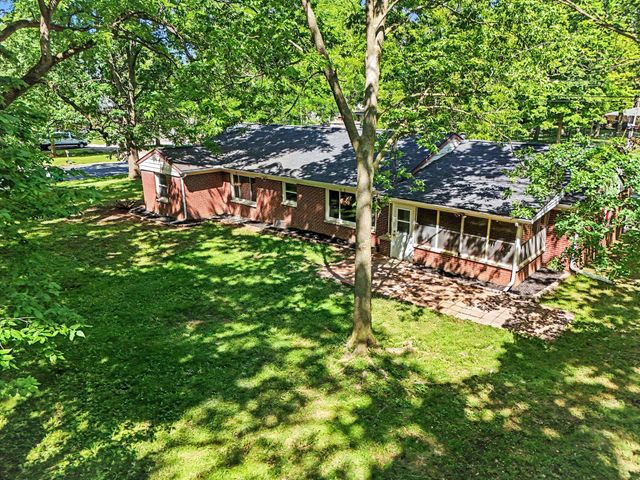 2716 Gull Road, Kalamazoo, MI 49048