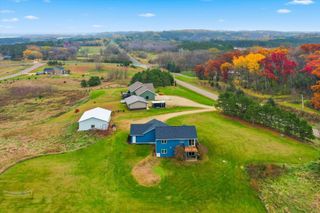 980 65th Avenue, Roberts, WI 54023