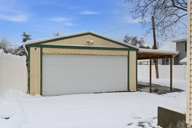 1960 E 3300 S, Millcreek, UT 84106