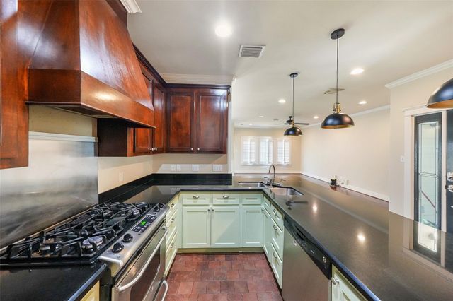 1317 Prince Street, Houston, TX 77008