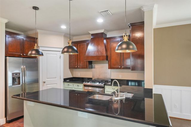 1317 Prince Street, Houston, TX 77008