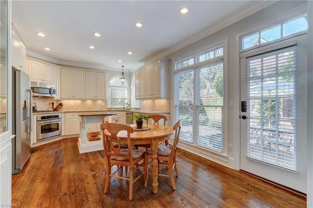 7 Foxglove Lane, Greensboro, NC 27455