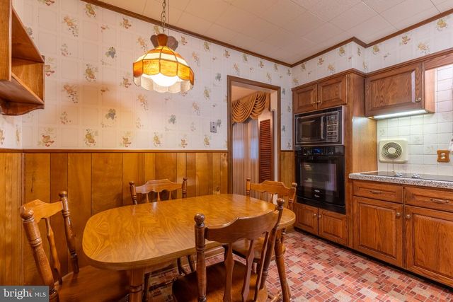 1919 KYNWYD RD, Wilmington, DE 19810