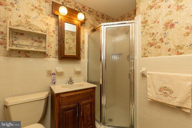 1919 KYNWYD RD, Wilmington, DE 19810
