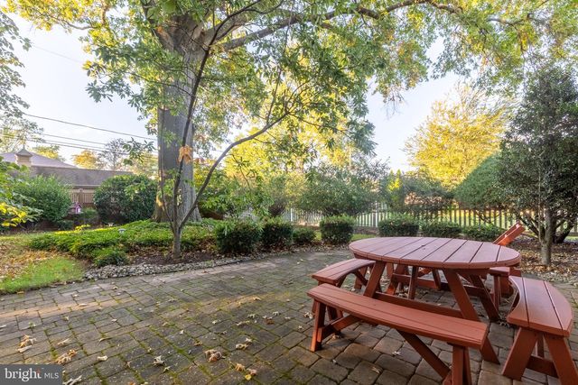 1919 KYNWYD RD, Wilmington, DE 19810