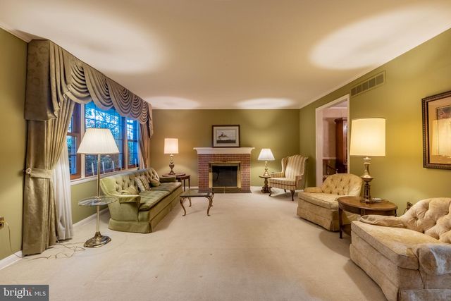 1919 KYNWYD RD, Wilmington, DE 19810
