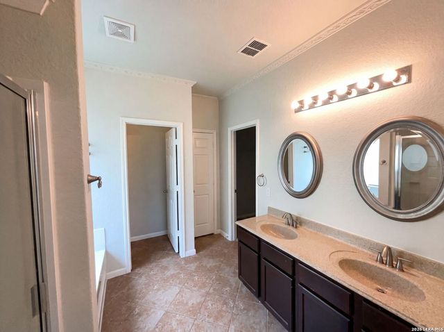 2932 Just My Style, San Antonio, TX 78245