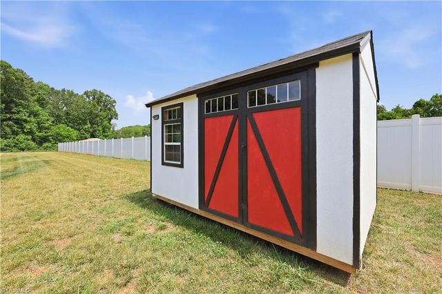 7111 Conrad Farm Road, Lewisville, NC 27040