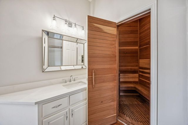 2900 Creek View Drive, Flower Mound, TX 75022