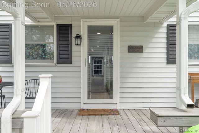 5441 Pointe Drive, East China Township, MI 48054