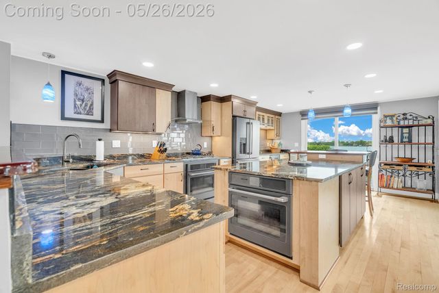 5441 Pointe Drive, East China Township, MI 48054