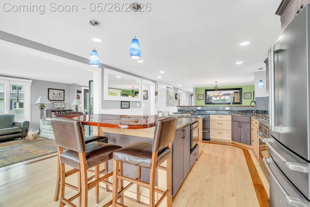 5441 Pointe Drive, East China Township, MI 48054