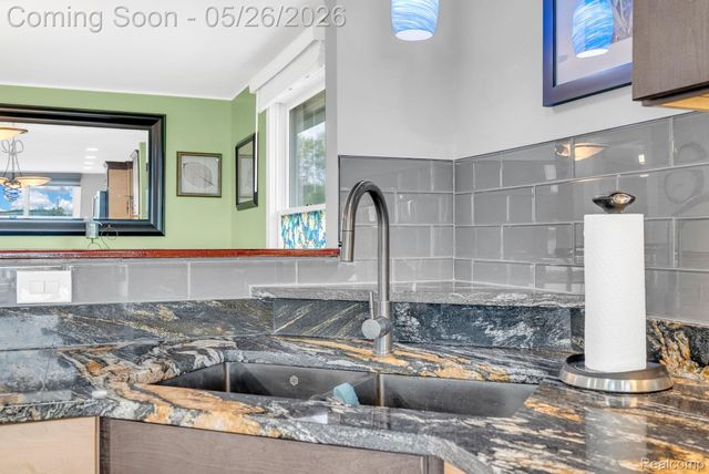 5441 Pointe Drive, East China Township, MI 48054