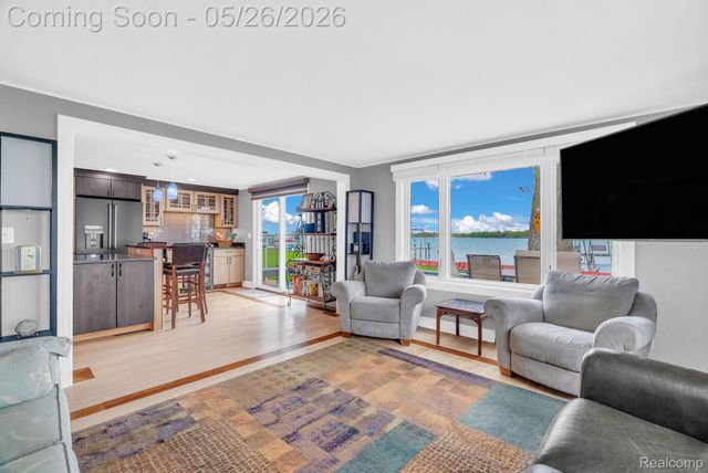 5441 Pointe Drive, East China Township, MI 48054