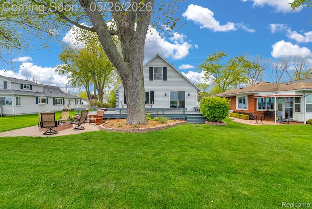 5441 Pointe Drive, East China Township, MI 48054