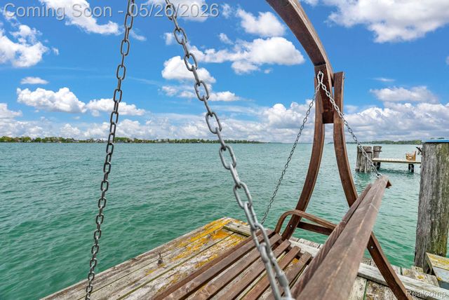 5441 Pointe Drive, East China Township, MI 48054