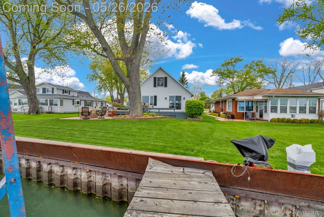 5441 Pointe Drive, East China Township, MI 48054