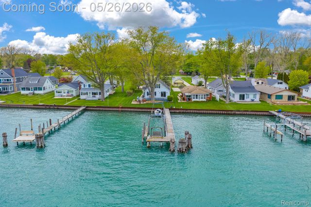 5441 Pointe Drive, East China Township, MI 48054