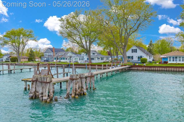 5441 Pointe Drive, East China Township, MI 48054
