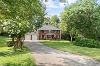 157 Ashbury Court, Lexington, NC 27295